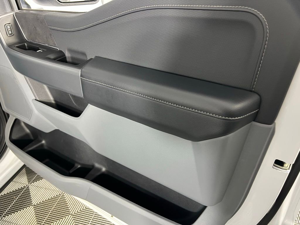 Used 2025 Ford F150 XLT w/ Equipment Group 301A Standard image 29