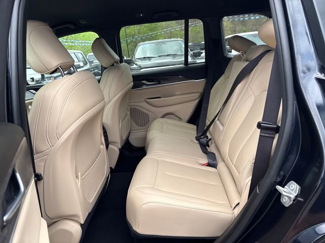 Used 2024 Jeep Grand Cherokee Limited AWD/4WD image 22