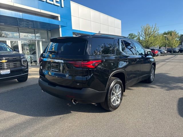 Used 2023 Chevrolet Traverse LT w/ Rear Camera Mirror Package AWD/4WD image 6