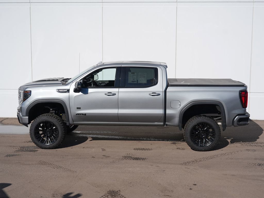 Used 2024 GMC Sierra 1500 AT4 w/ AT4 Premium Package image 6