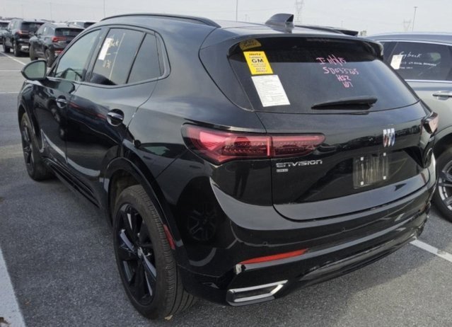 Certified 2025 Buick Envision Sport Touring image 3