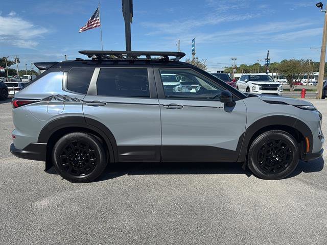 New 2025 Mitsubishi Outlander Trail Edition image 7