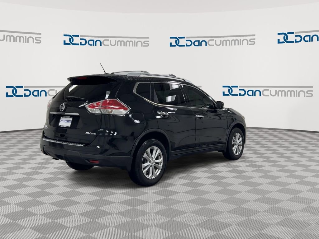 Used 2016 Nissan Rogue SV AWD/4WD image 8