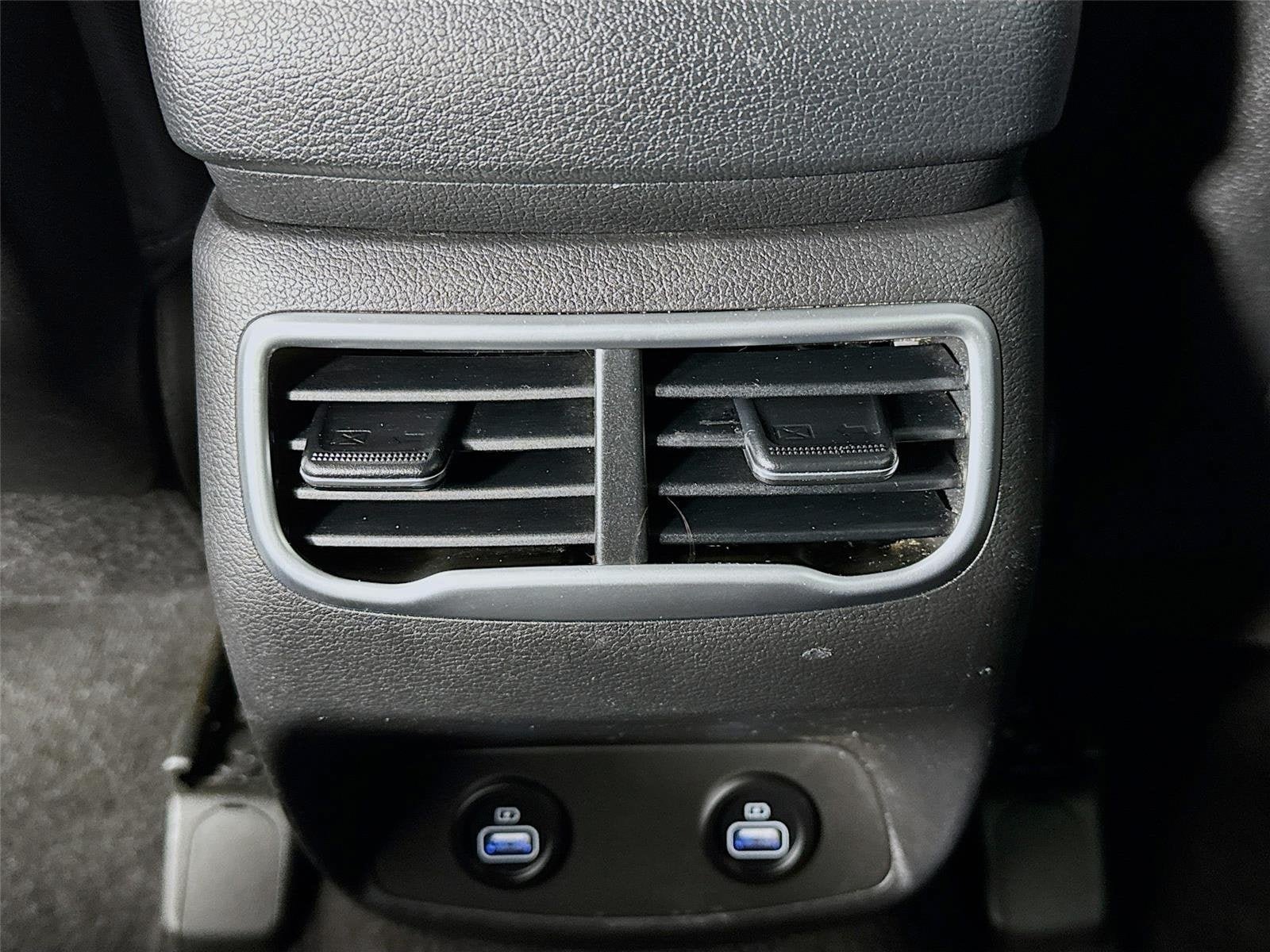 Certified 2023 Hyundai Santa Fe SEL FWD image 25