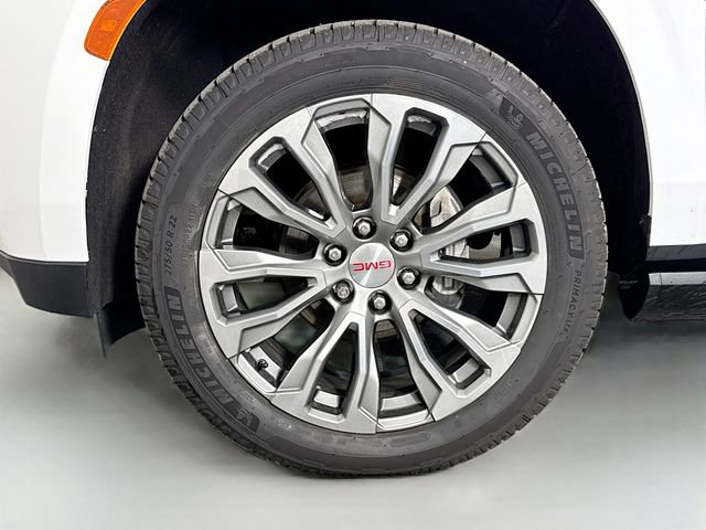 Used 2021 GMC Yukon Denali w/ Denali Premium Package image 32