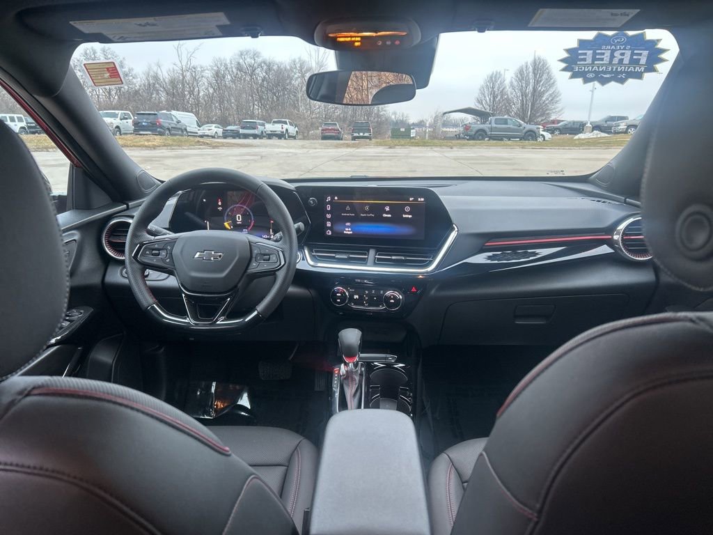 Used 2026 Chevrolet Trax RS w/ Driver Confidence Package image 15