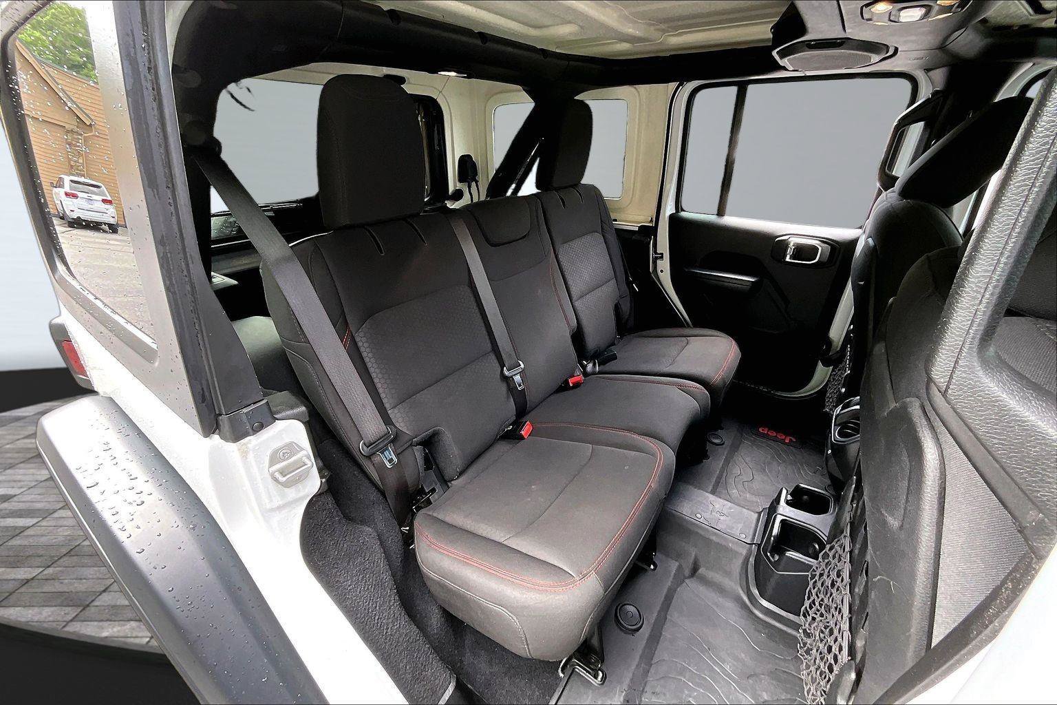 Used 2020 Jeep Wrangler Unlimited Rubicon AWD/4WD image 27