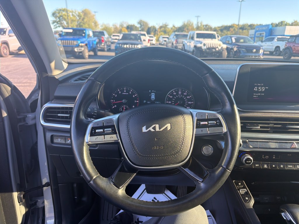 Used 2022 Kia Telluride EX w/ EX Premium Package AWD/4WD image 15