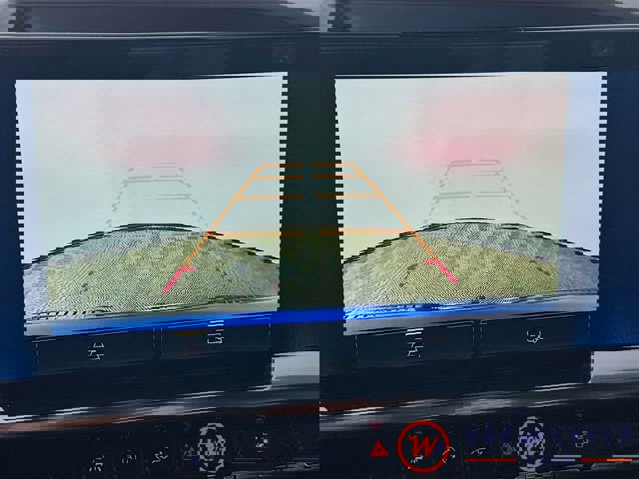 Used 2022 Chevrolet Silverado 1500 LT image 14