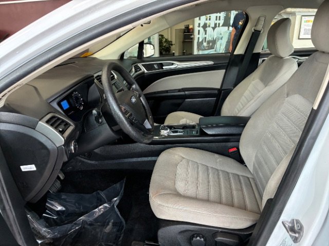 Used 2018 Ford Fusion S image 11