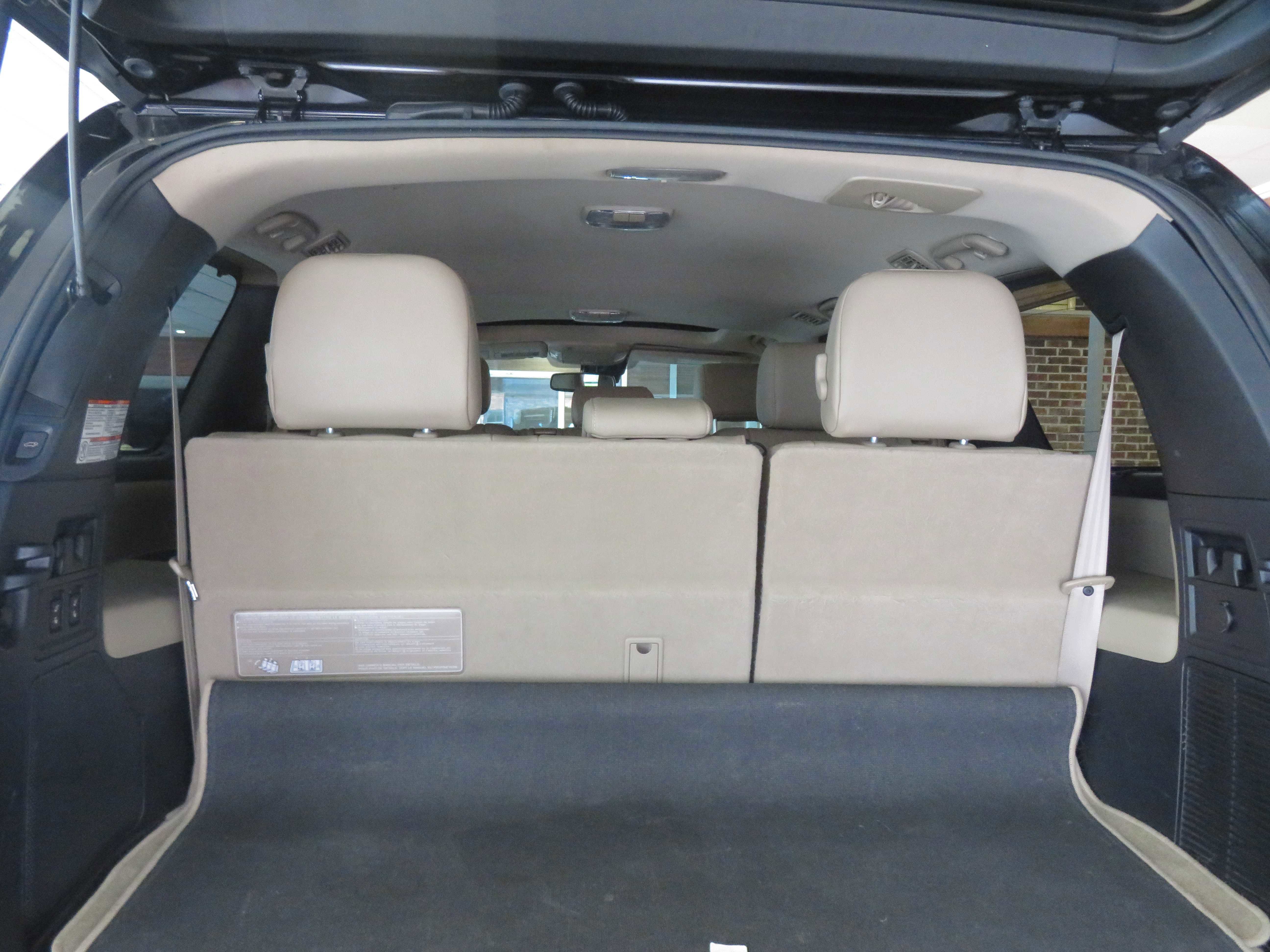 Used 2019 Toyota Sequoia Limited w/ Safety & Convenience Package RWD image 61