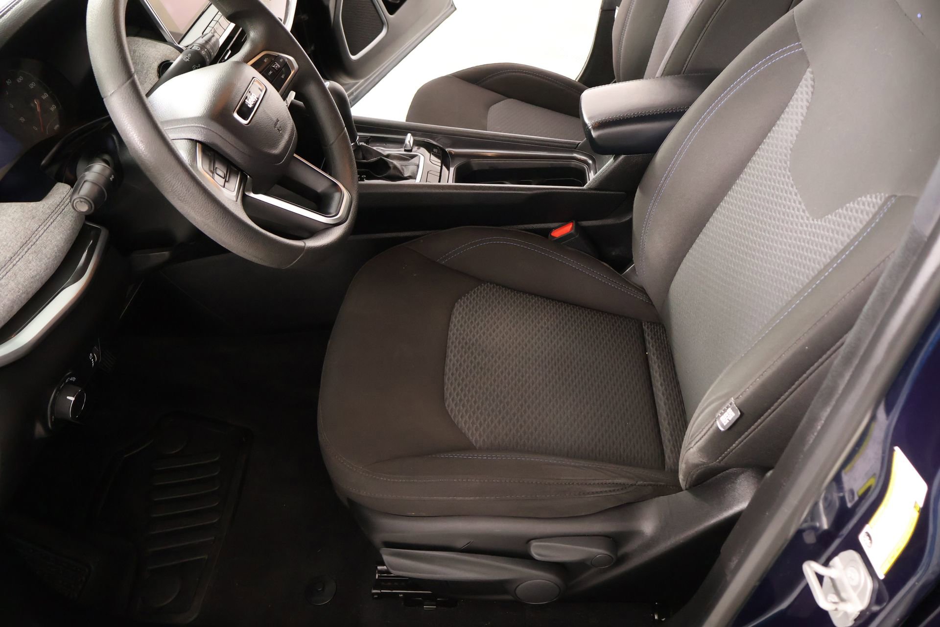 Used 2024 Jeep Compass Sport AWD/4WD image 10