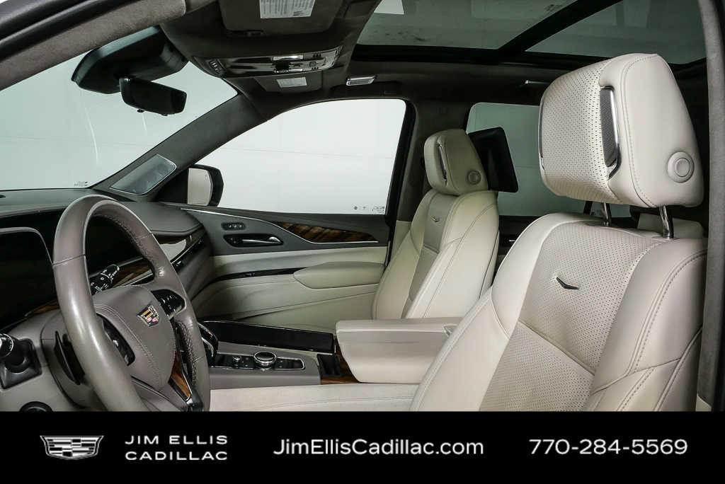 Used 2023 Cadillac Escalade Premium Luxury Platinum image 5