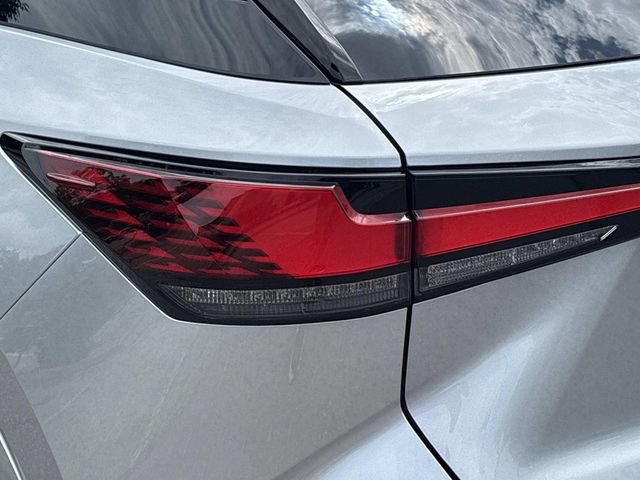 Used 2024 Lexus RX 500h F Sport w/ Cold Area Package AWD/4WD image 10