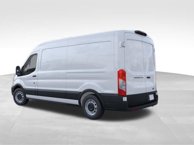 New 2026 Ford Transit 250 148 Medium Roof RWD image 4
