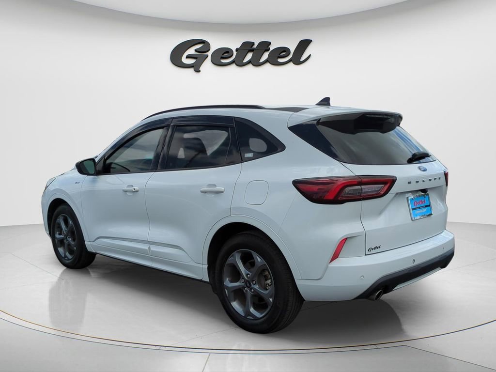 Used 2023 Ford Escape ST-Line w/ Tech Pack #1 image 16