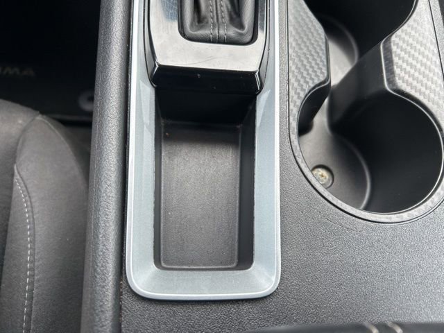 Used 2025 Nissan Altima 2.5 SV FWD image 26