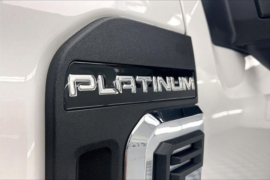 Certified 2024 Ford F250 Platinum AWD/4WD image 8