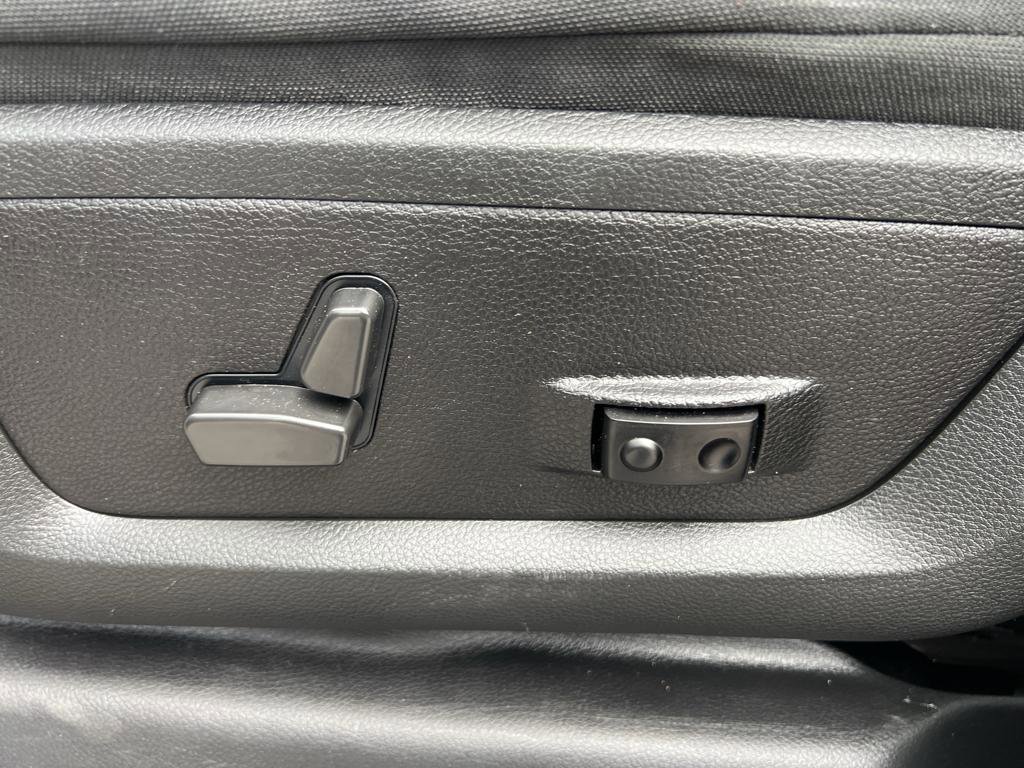 Used 2021 RAM 2500 Big Horn w/ Level 1 Equipment Group image 19