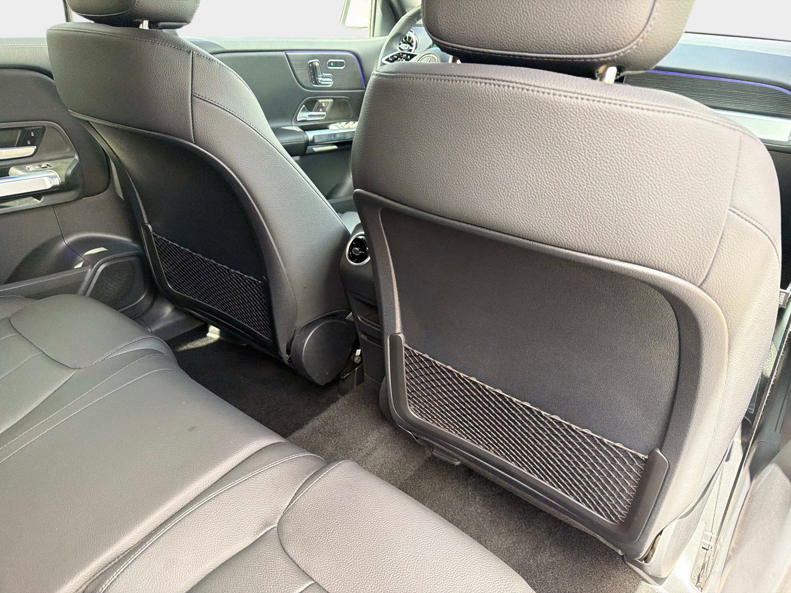 Used 2026 Mercedes-Benz GLB 250 4MATIC image 27