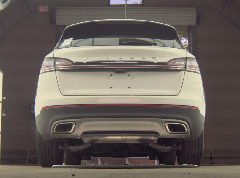 Used 2021 Lincoln Nautilus AWD image 16