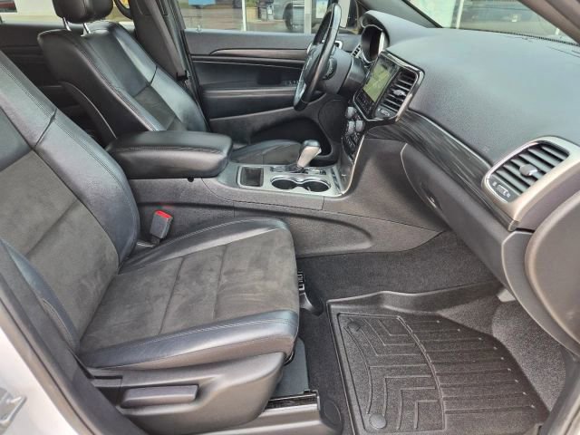 Used 2021 Jeep Grand Cherokee Laredo X AWD/4WD image 14