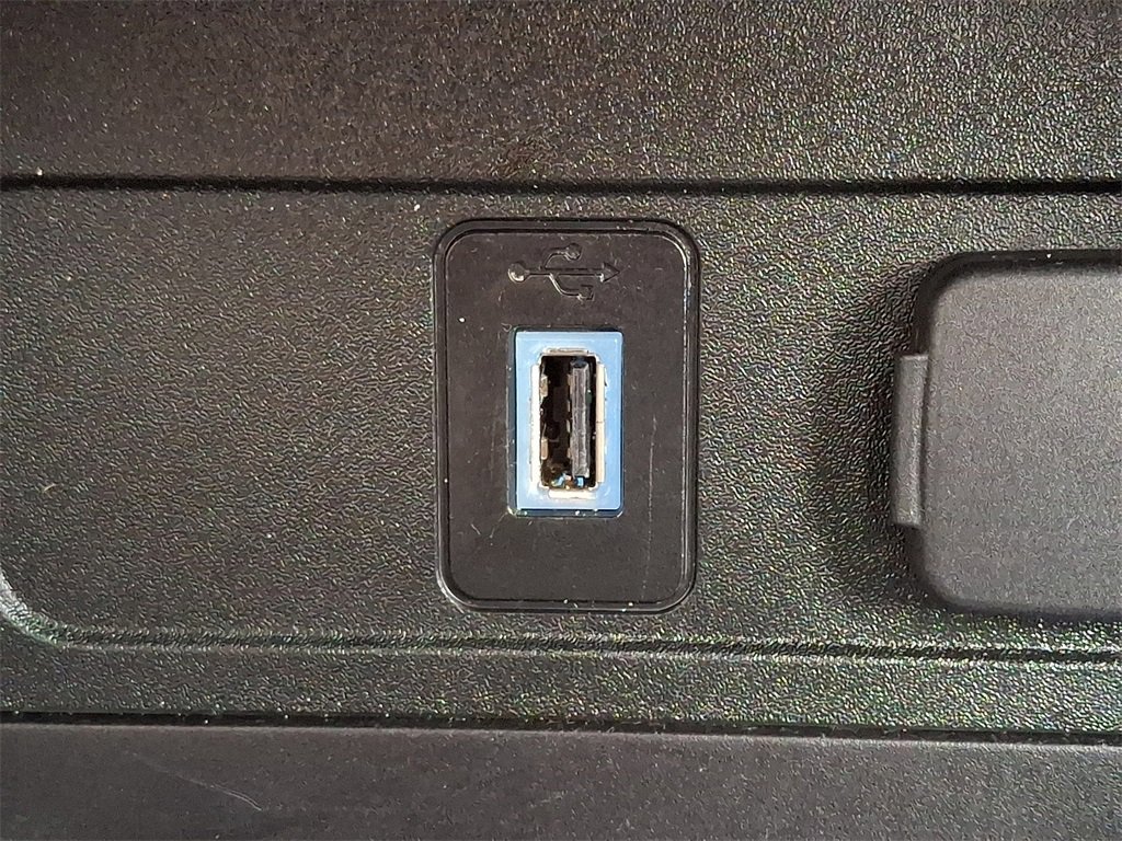 Used 2017 Ford Escape SE image 26