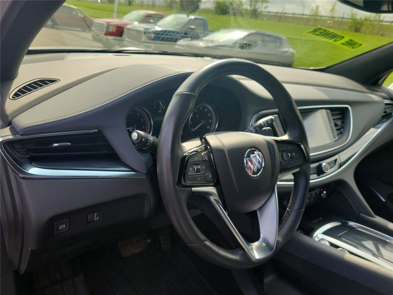 Used 2024 Buick Enclave Essence w/ Sport Touring Edition FWD image 20