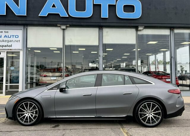 Used 2022 Mercedes-Benz EQS 580 4MATIC Sedan image 40