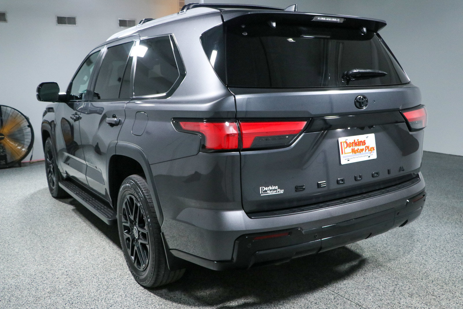 Used 2024 Toyota Sequoia Limited w/ Nightshade Package AWD/4WD image 9