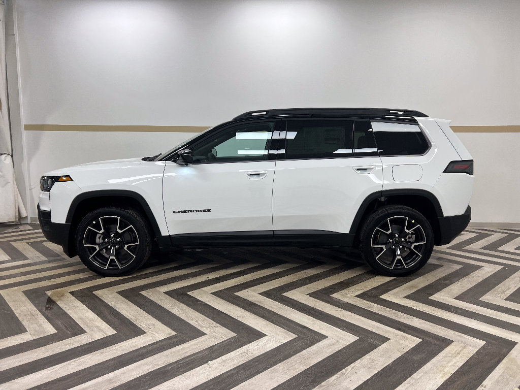 New 2026 Jeep Cherokee Overland image 3