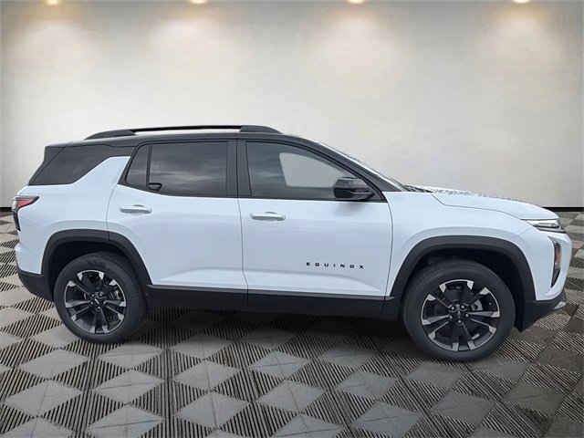 New 2026 Chevrolet Equinox RS w/ Convenience Package III image 4