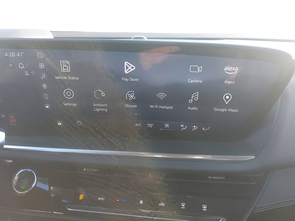 Used 2025 Buick Envision Preferred AWD/4WD image 22