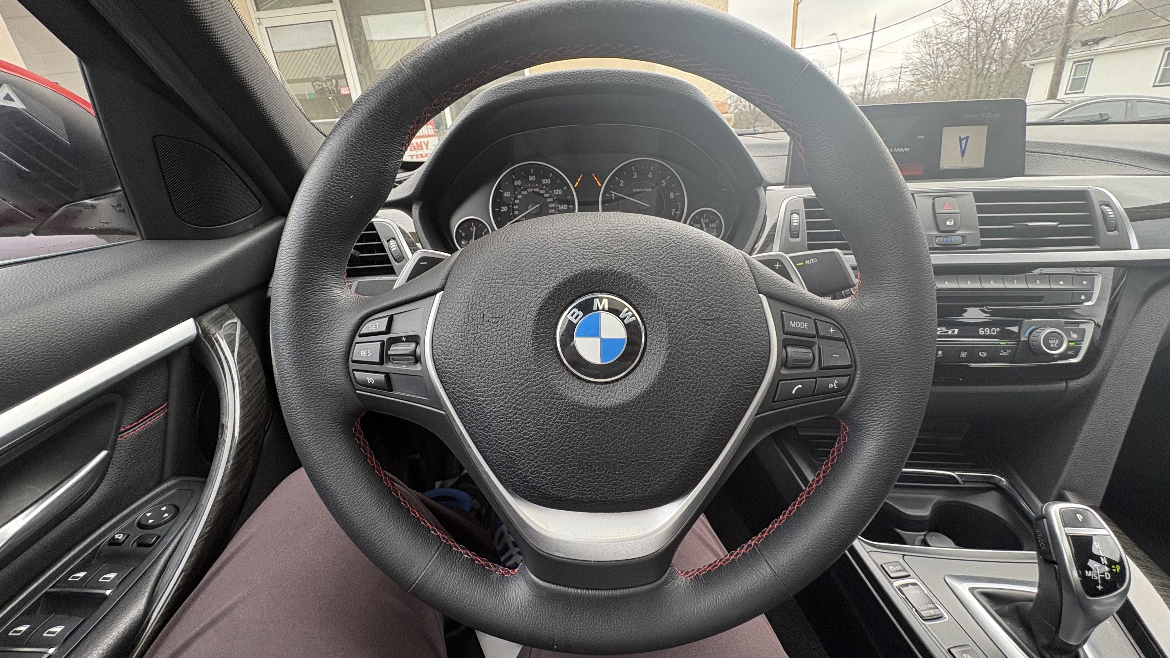 Used 2018 BMW 330i xDrive Sedan image 19