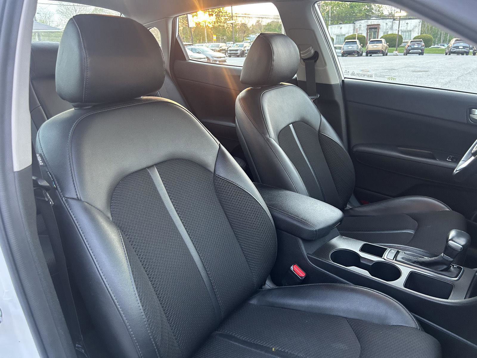 Used 2018 Kia Optima S image 10