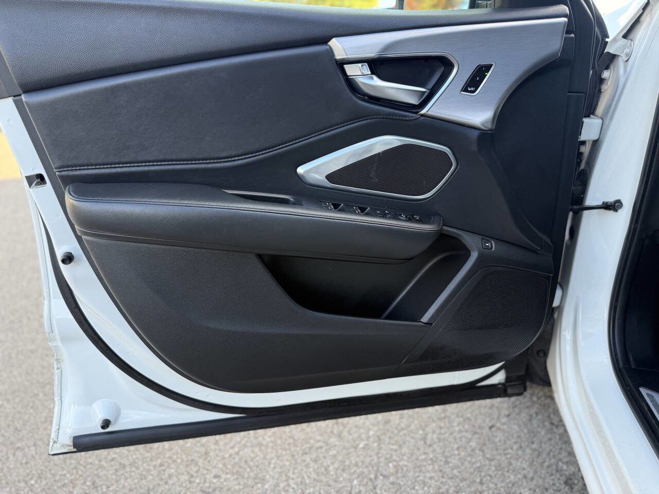 Used 2019 Acura RDX Base 4dr SUV image 9