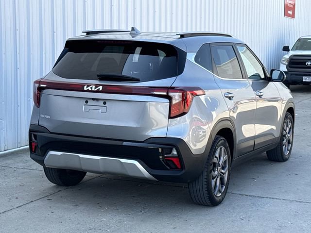 Used 2024 Kia Seltos S image 4