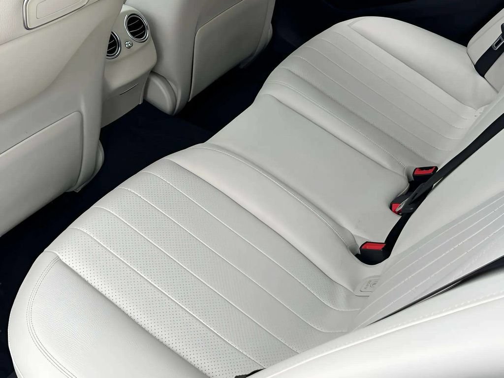 Used 2019 Mercedes-Benz E 300 image 20