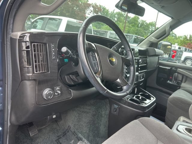 Used 2021 Chevrolet Express 2500 LS w/ Enhanced Convenience Package RWD image 13