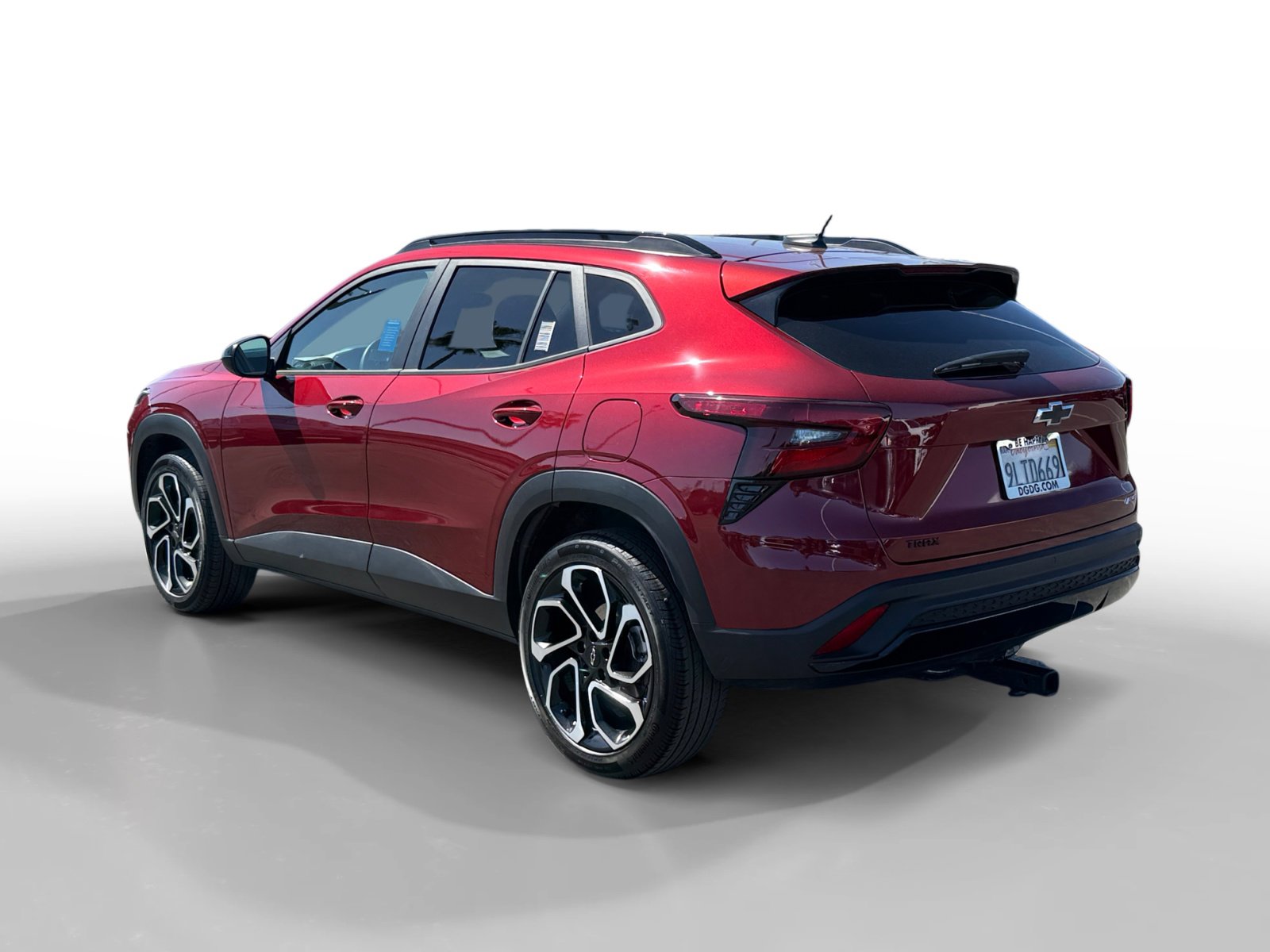 Used 2024 Chevrolet Trax RS w/ Driver Confidence Package image 3