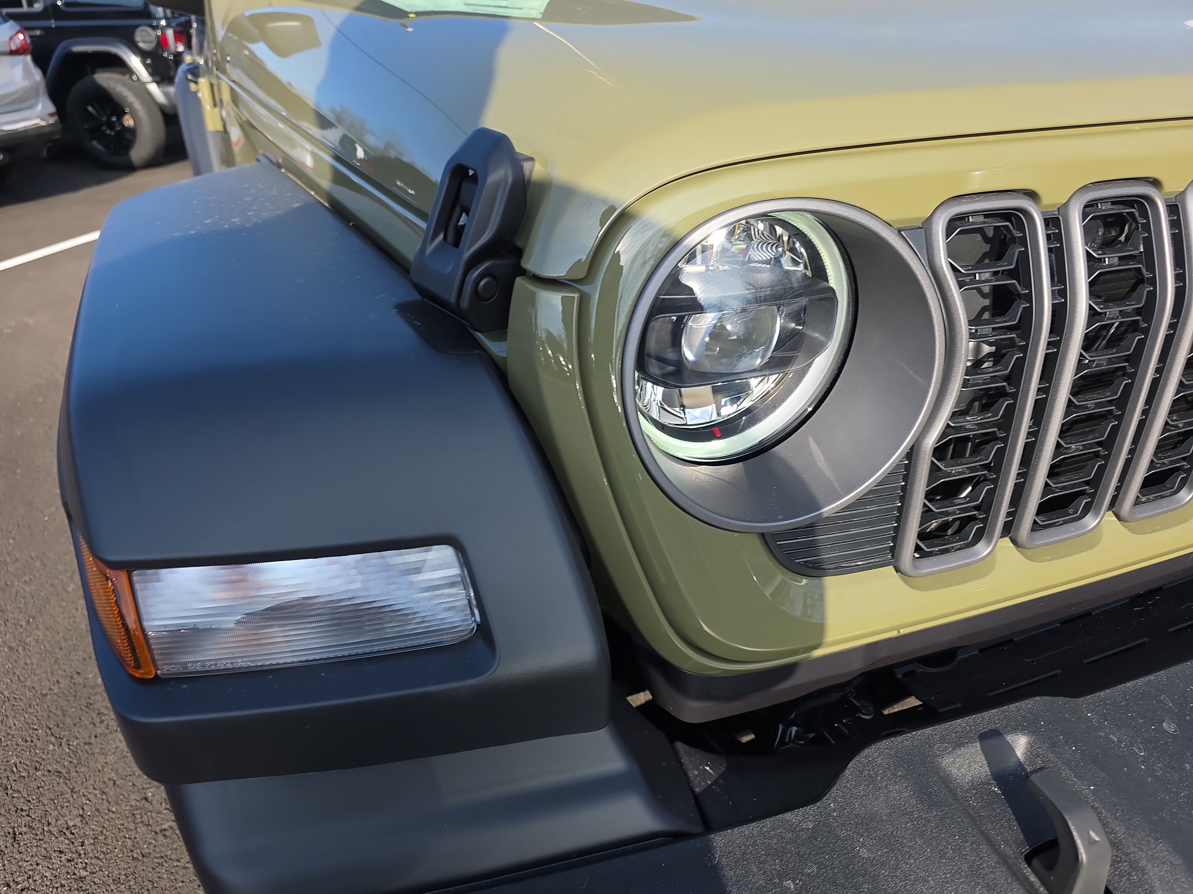 New 2026 Jeep Wrangler Sport S image 25