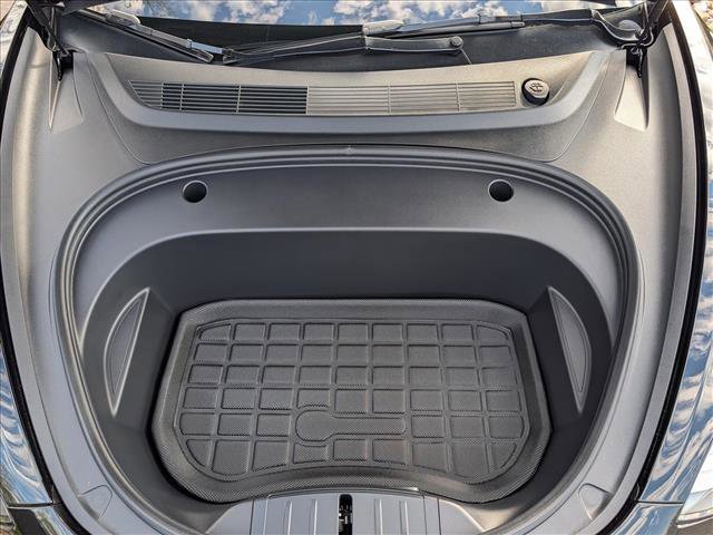 Used 2022 Tesla Model 3 Performance image 9