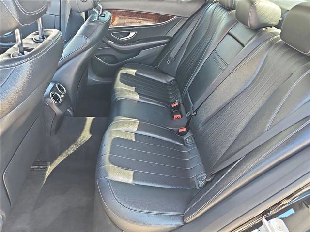 Used 2018 Mercedes-Benz E 300 image 20