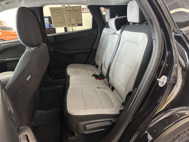 Used 2023 Ford Escape Active AWD/4WD image 5