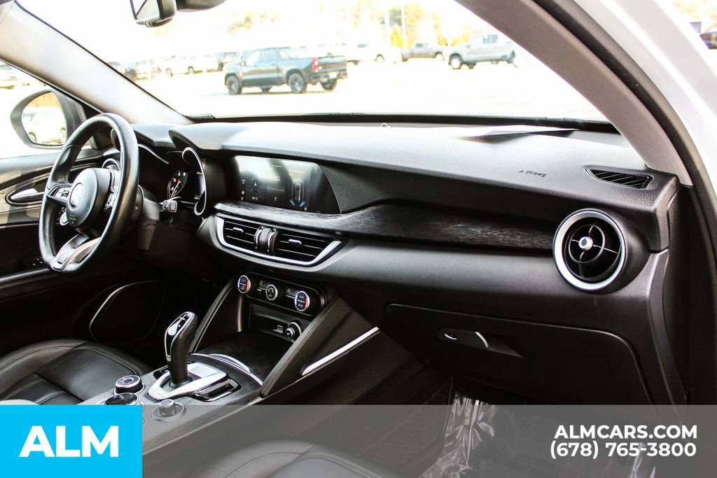 Used 2020 Alfa Romeo Stelvio Sport w/ Quick Order Package 22K Sport image 24