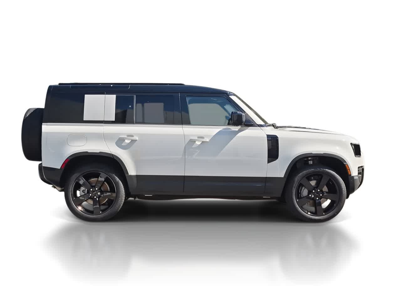 New 2026 Land Rover Defender 110 S AWD/4WD image 8