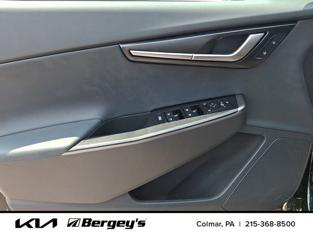 New 2025 Kia EV6 Wind image 10