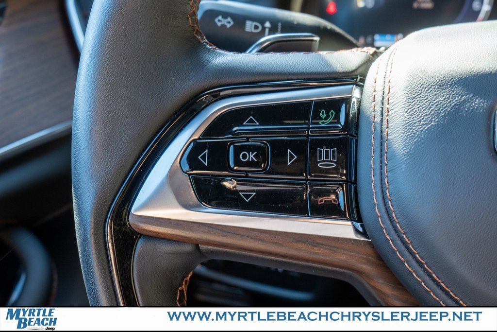 Certified 2024 Jeep Grand Cherokee L Summit w/ High Altitude Package image 28