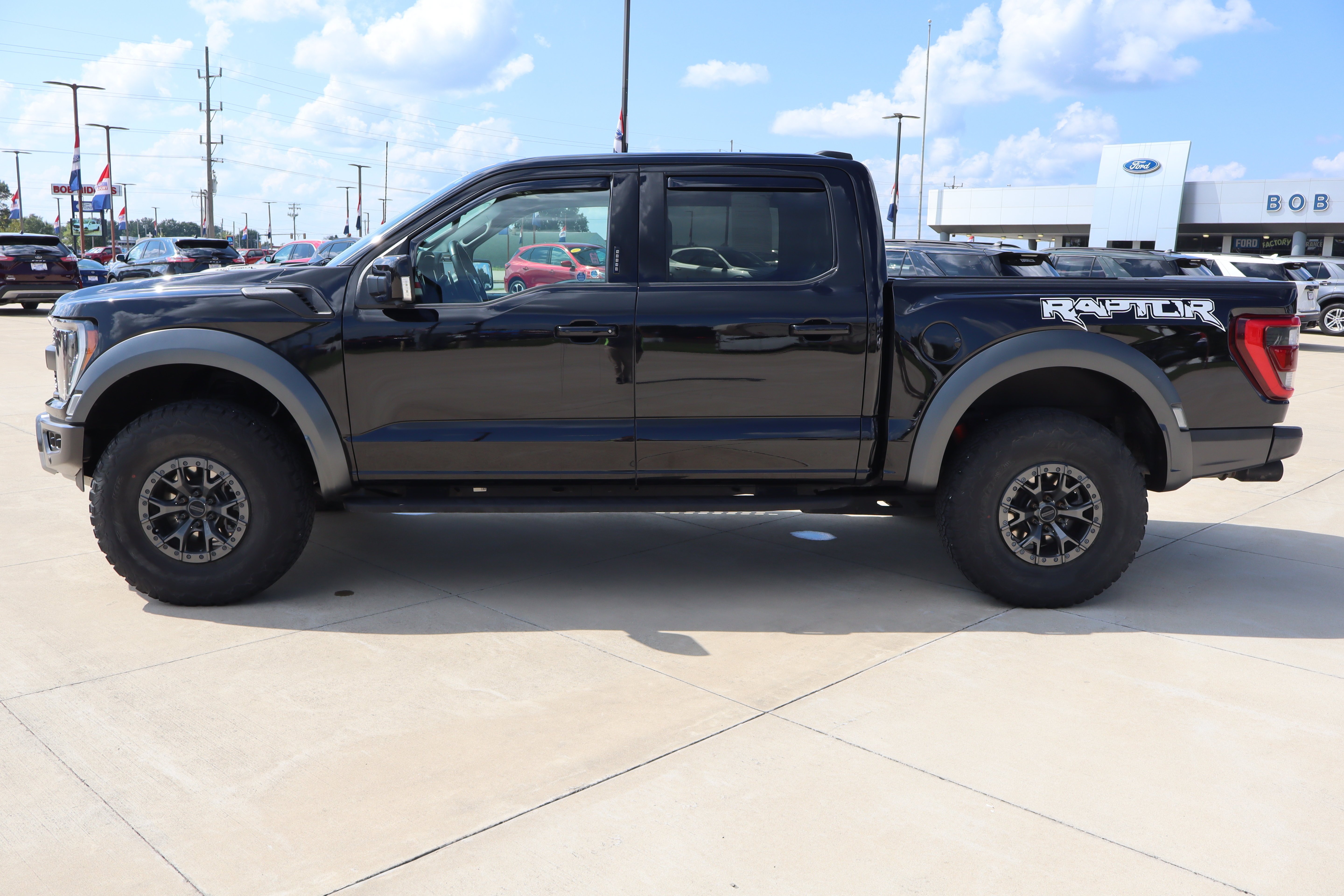 Used 2022 Ford F150 Raptor w/ Raptor 37 Performance Package AWD/4WD image 8