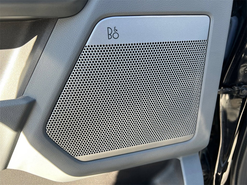 Used 2022 Ford F150 XLT w/ Equipment Group 302A High image 13